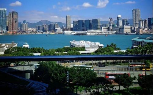 香港